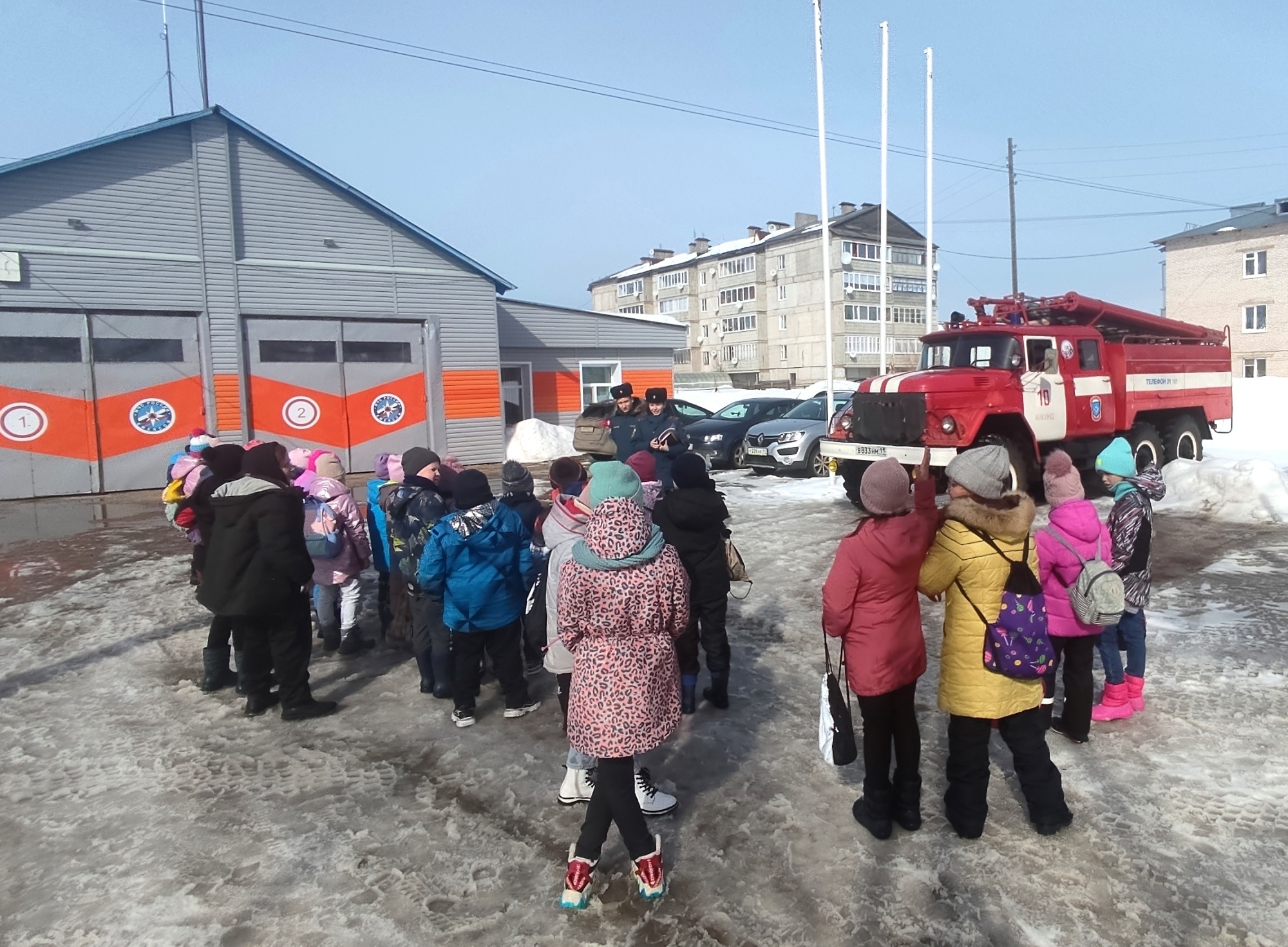 В гостях у пожарной части | 13.04.2022 | Сыктывкар - БезФормата