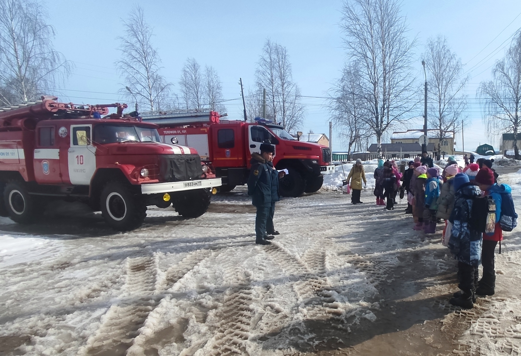 В гостях у пожарной части | 13.04.2022 | Сыктывкар - БезФормата